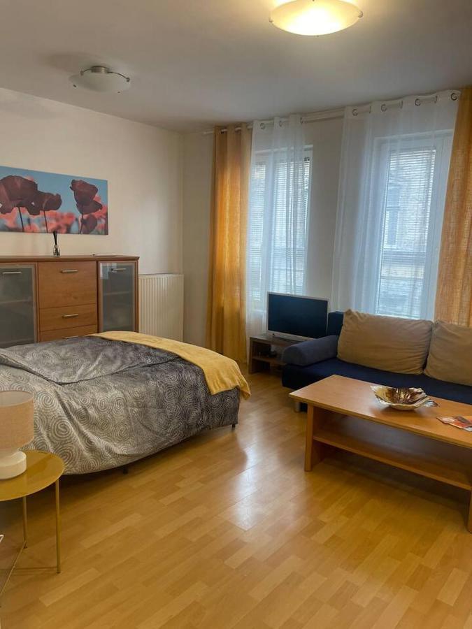 Central Studio Close To Andrassy Avenue For 4 Persons Budapest Esterno foto