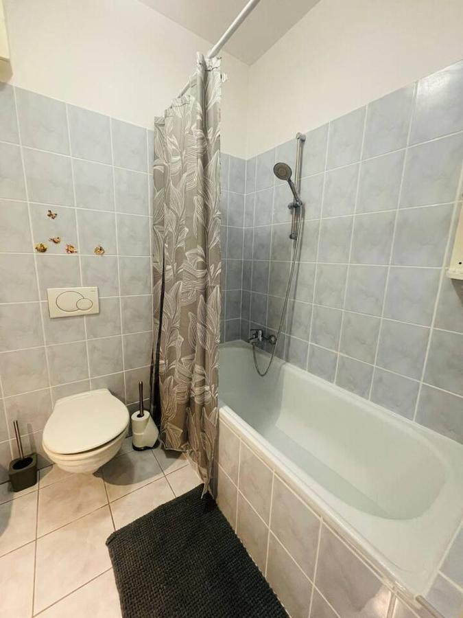 Central Studio Close To Andrassy Avenue For 4 Persons Budapest Esterno foto